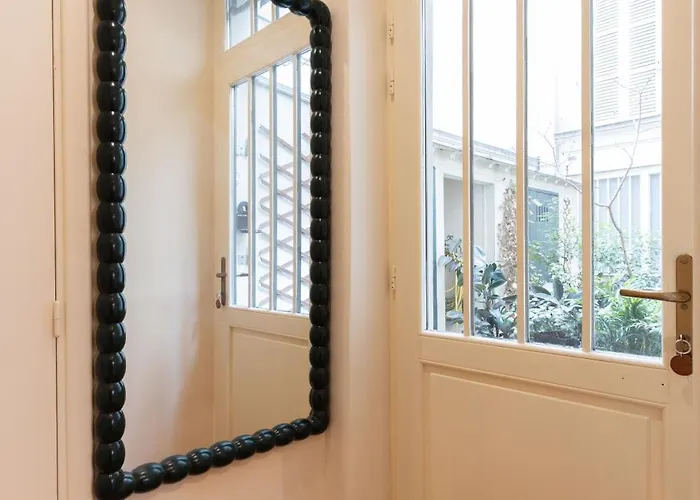 Daire Nochichi Collections - Tuileries Paris